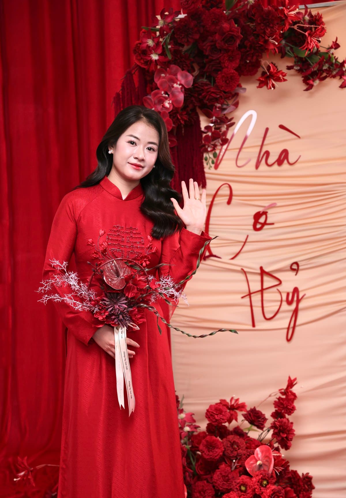 Ảnh cô dâu Út Nữ